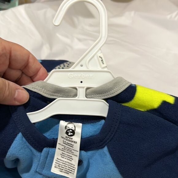 Gerber Baby & Toddler Blue Dinosaur Microfleece Sleepers2-Pack NWT 6-9 months - Picture 10 of 13